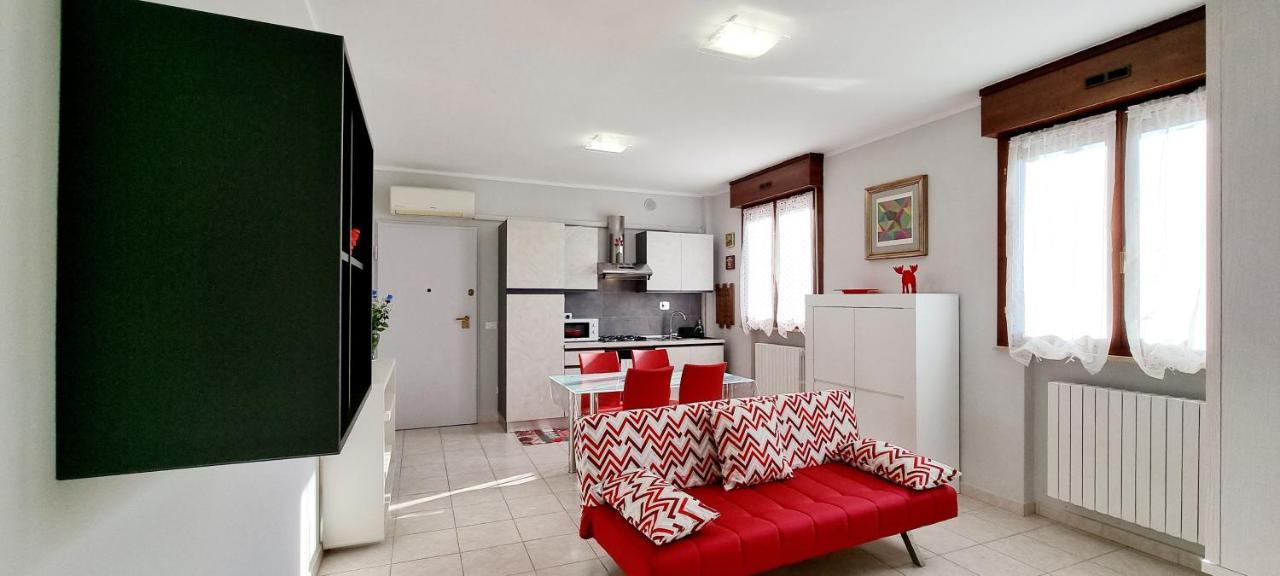 Guest Holiday Bari Reggio Emilia Ngoại thất bức ảnh